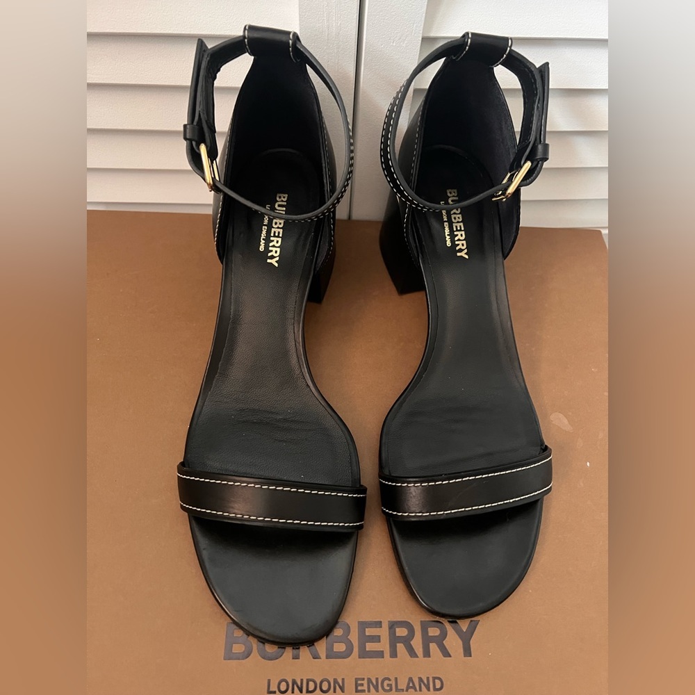 Burberry  heels